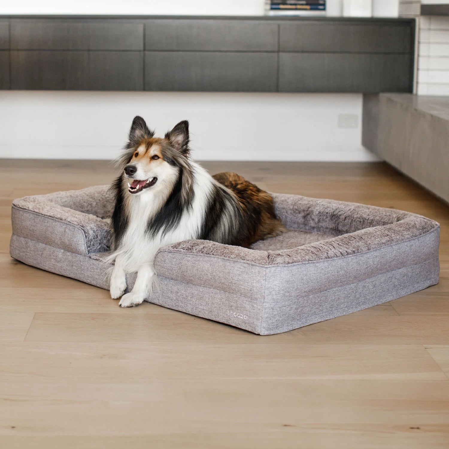 Ultra Luxe Retreat -Husky- Snooza