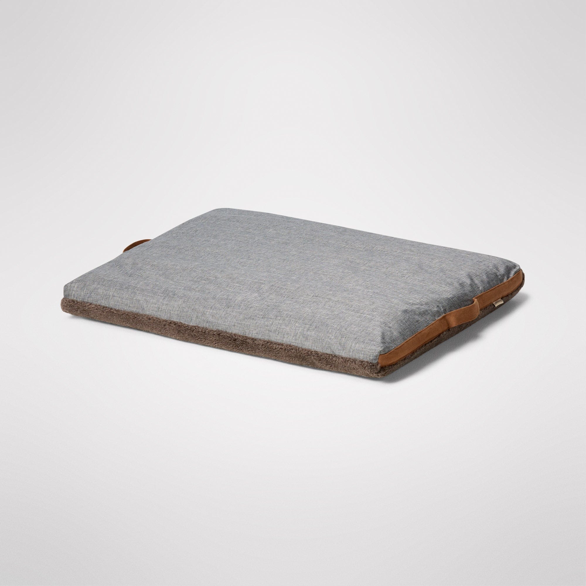 MiniJumbuk – Jumbuk Swag Dog Bed – Mocha