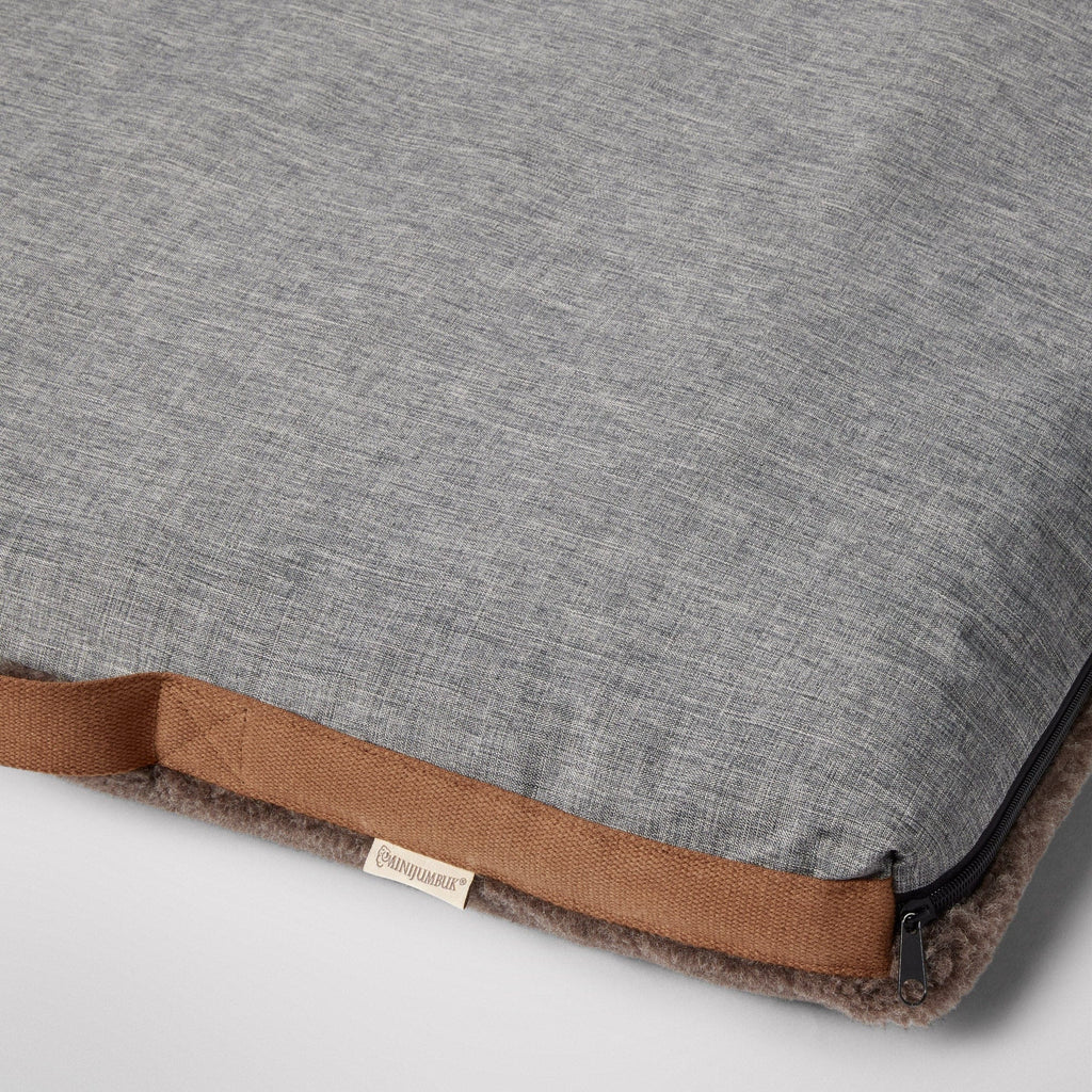 MiniJumbuk – Jumbuk Swag Dog Bed – Mocha