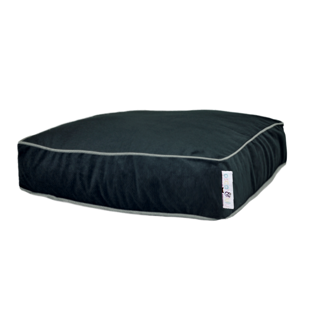 Oliver Designer Dog Bed – Indoor/Outdoor, Stylish & Hard-Wearing – S, M, L